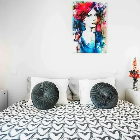 Brand New 3 Ensuite Bedrooms Deluxe In Vilamoura 奎特里拉