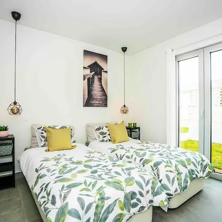 Brand New 3 Ensuite Bedrooms Deluxe In Vilamoura 奎特里拉